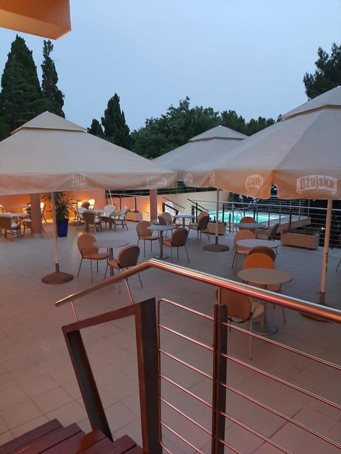 Hotel Tamaris Novi Vinodolski Dış mekan fotoğraf