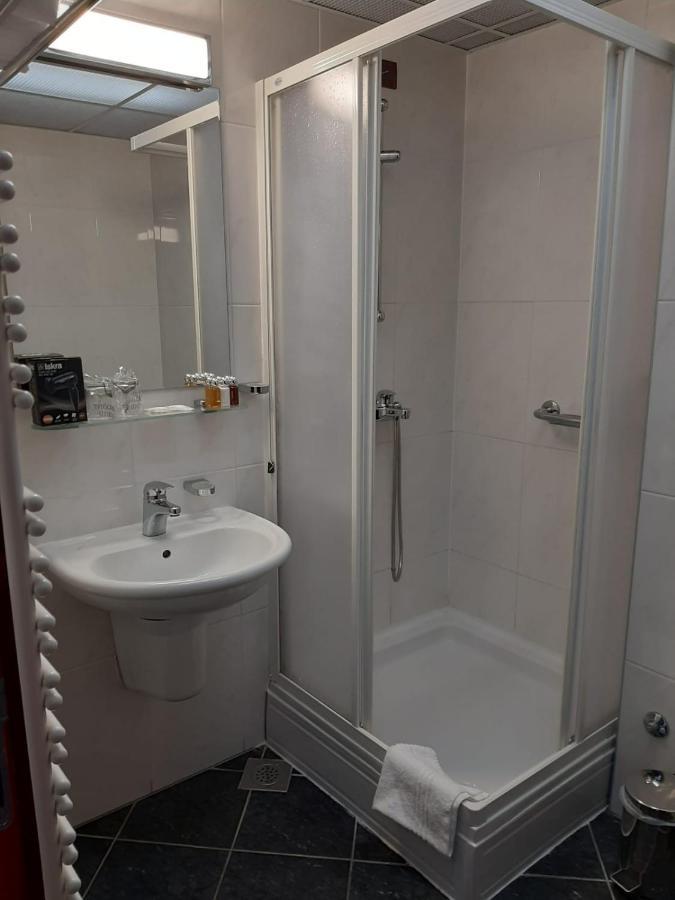 Hotel Tamaris Novi Vinodolski Dış mekan fotoğraf