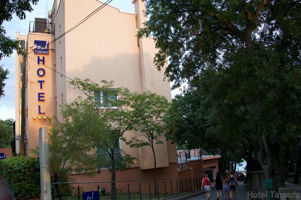 Hotel Tamaris Novi Vinodolski Oda fotoğraf